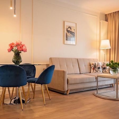 Mennica Residence - Grzybowska 43A Varsó Kültér fotó