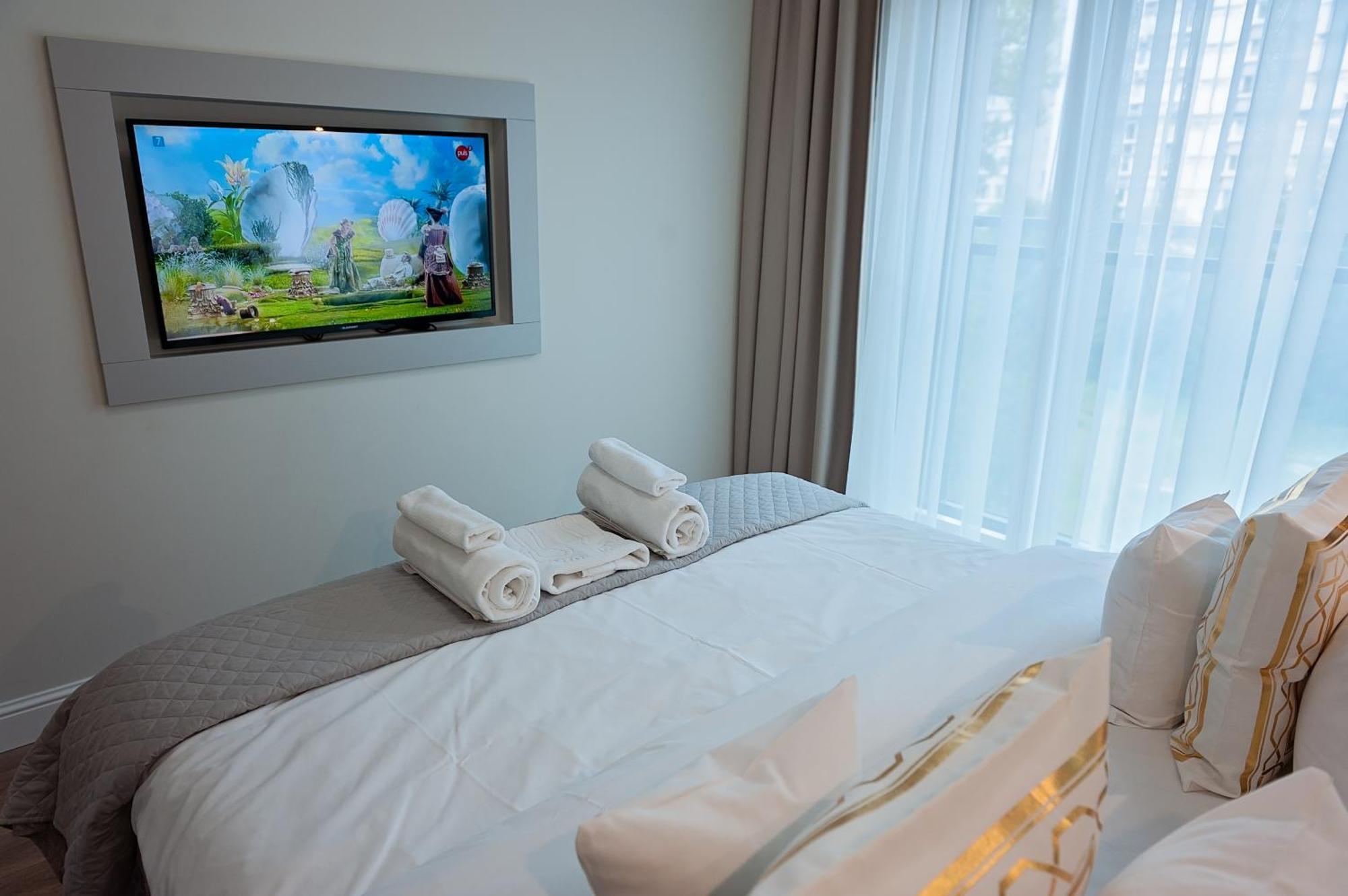 Mennica Residence - Grzybowska 43A Varsó Kültér fotó