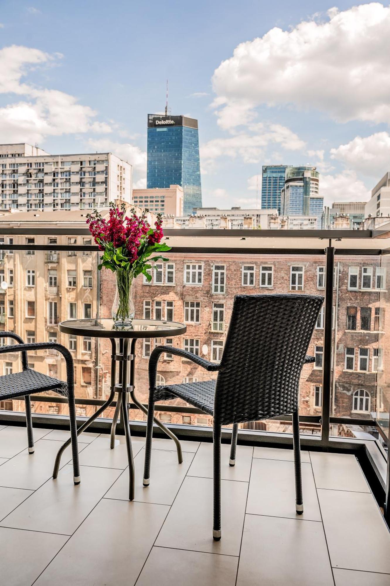 Mennica Residence - Grzybowska 43A Varsó Kültér fotó